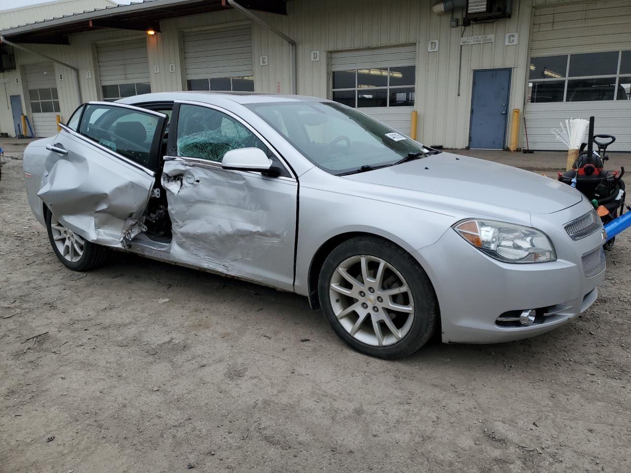 2012 Chevrolet Malibu - Image 4
