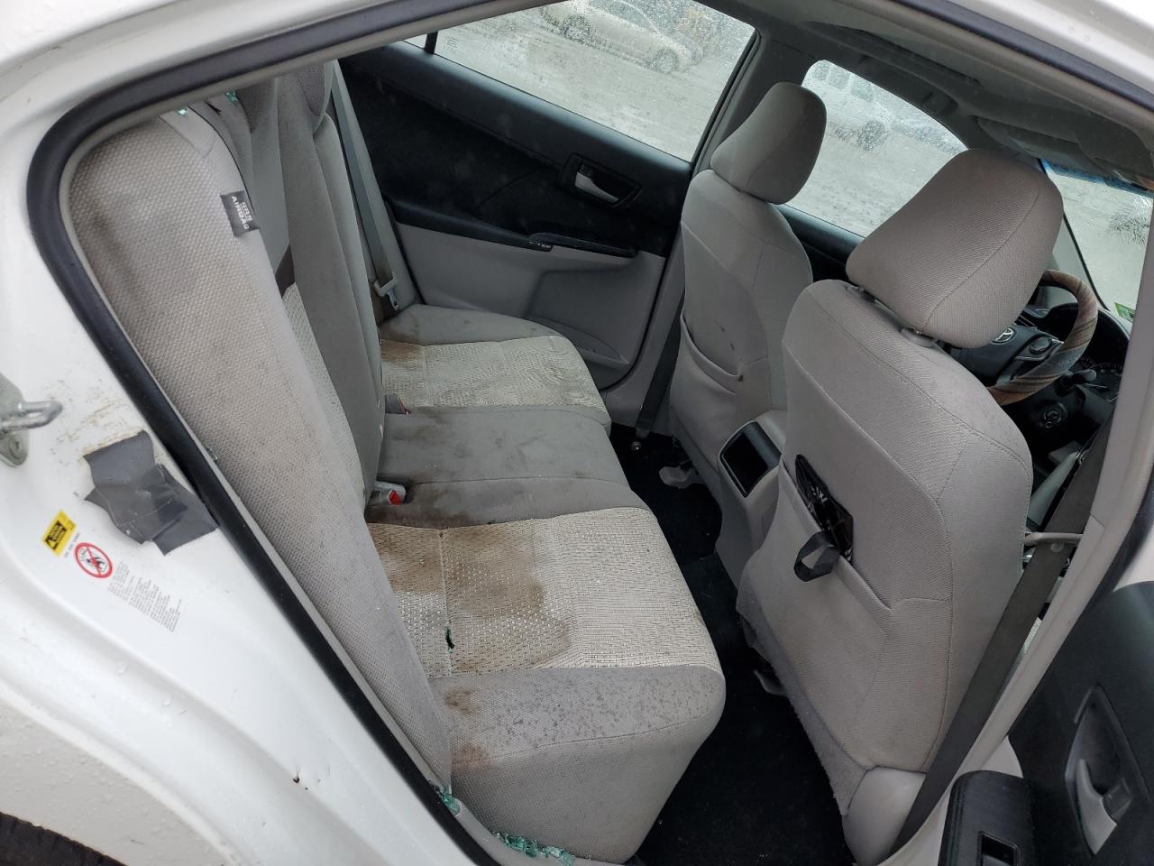 2012 Toyota Camry - Image 10