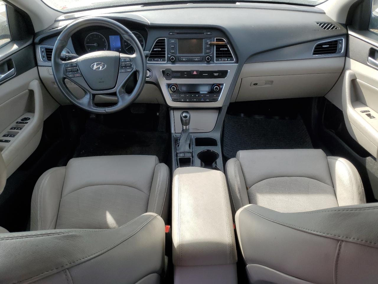 2015 Hyundai Sonata - Image 8