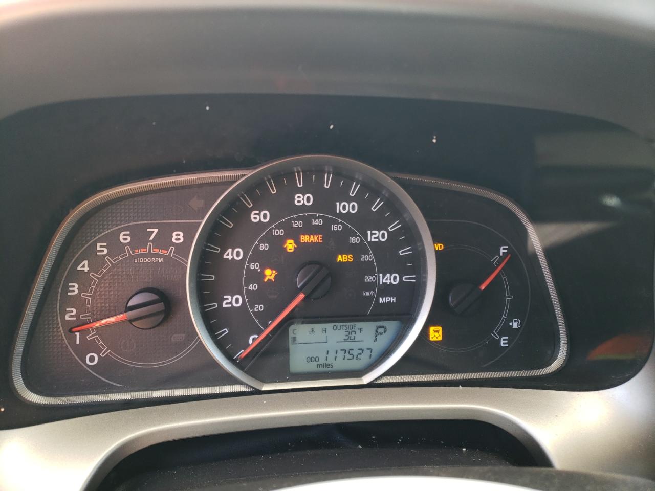 2014 Toyota RAV 4 - Image 9