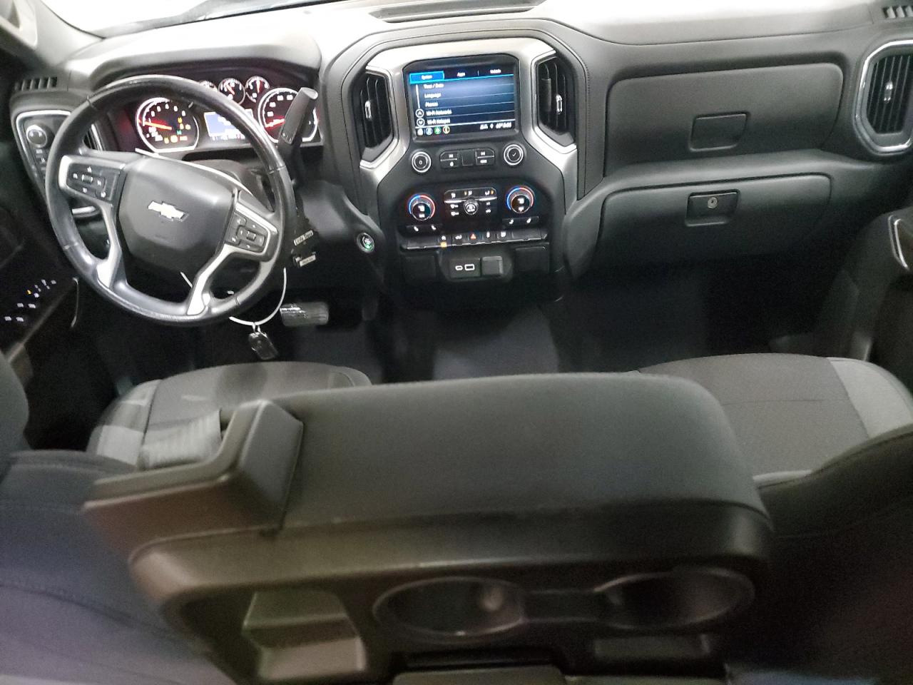 2019 Chevrolet Silverado - Image 8
