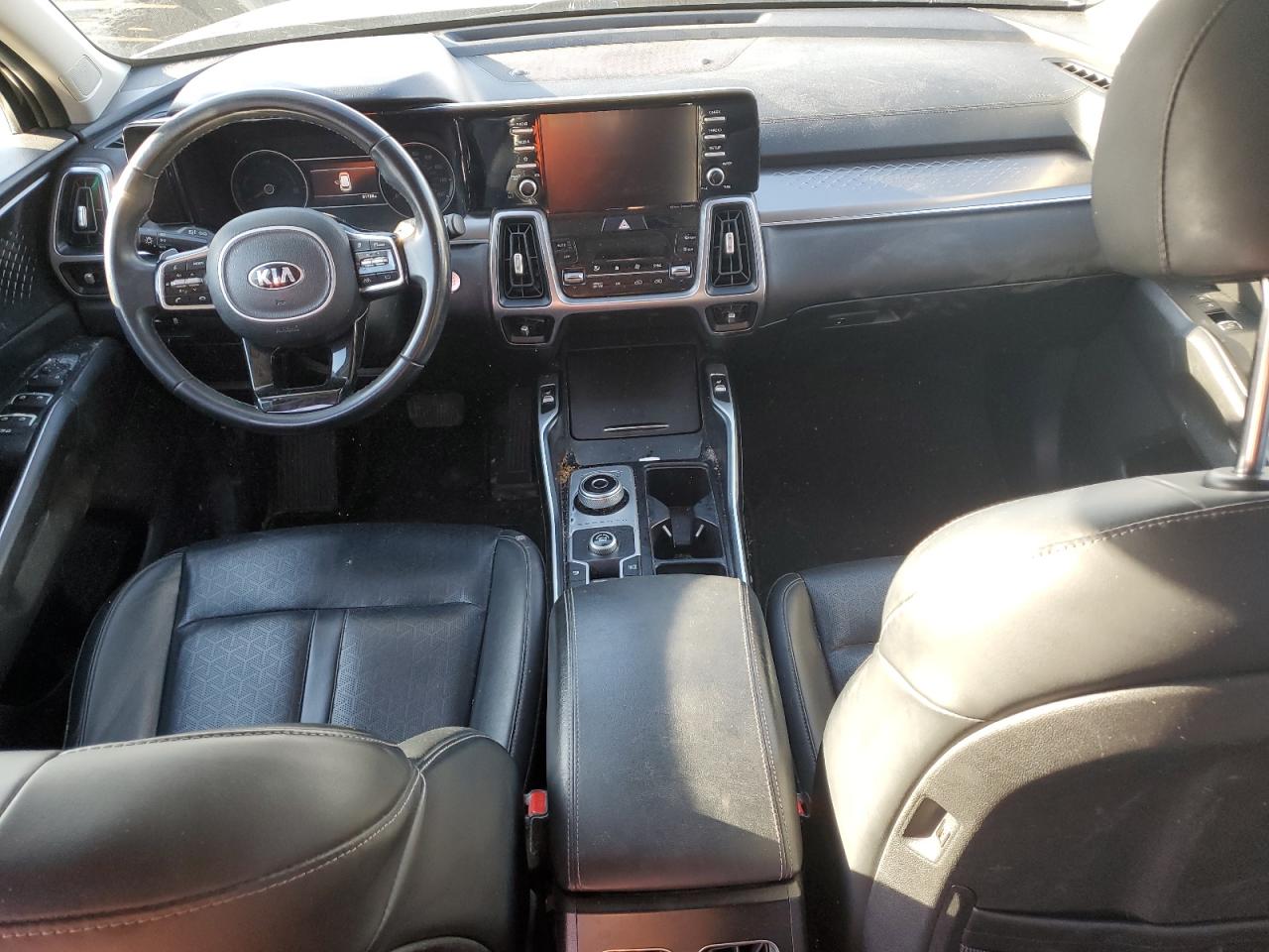 2021 Kia Sorento - Image 8