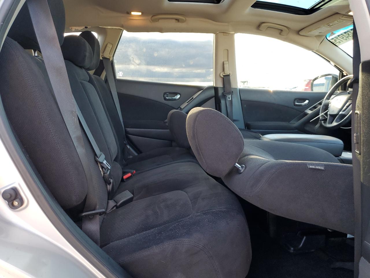 2011 Nissan Murano - Image 11