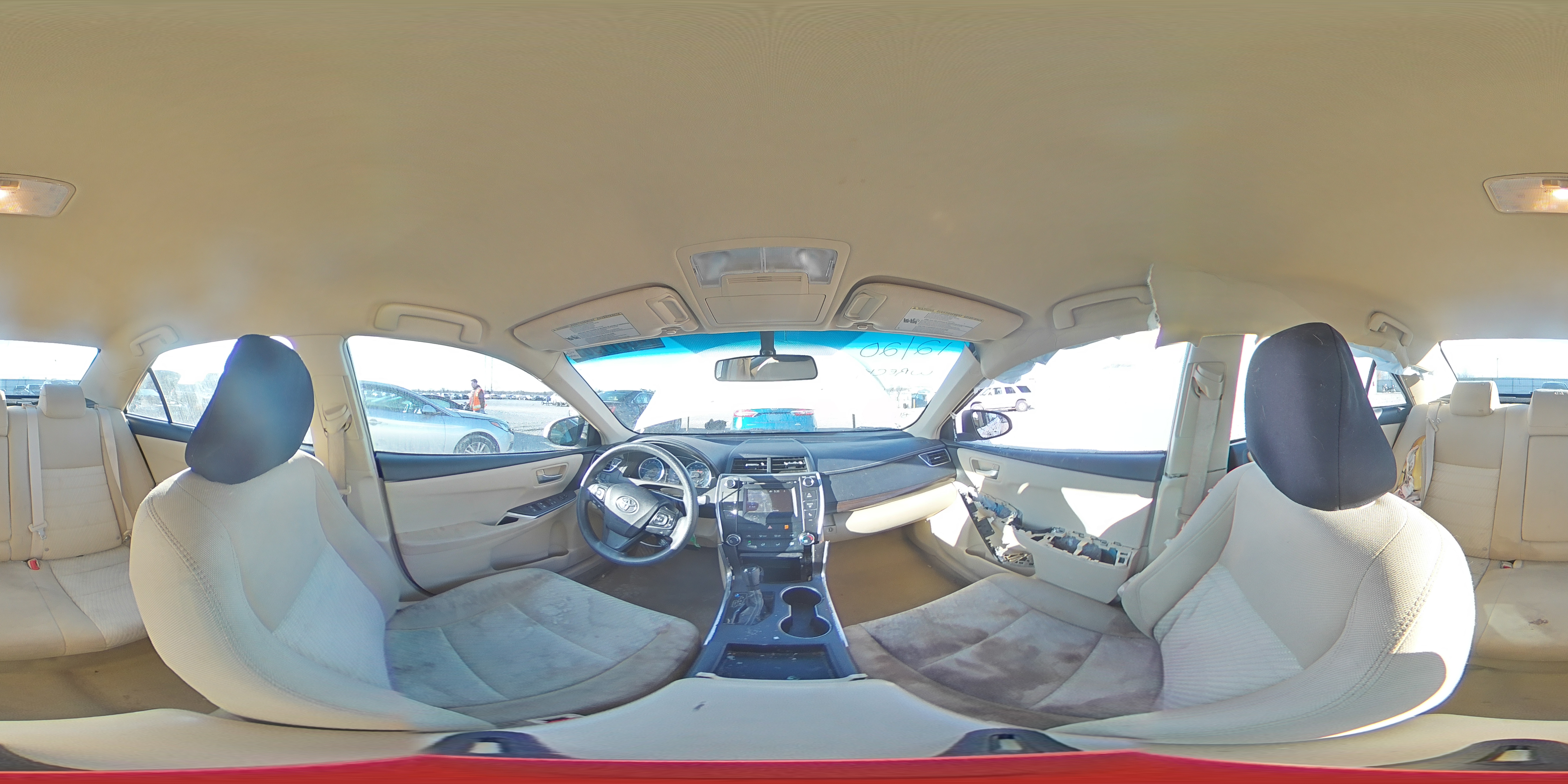 2016 Toyota Camry - Image 12