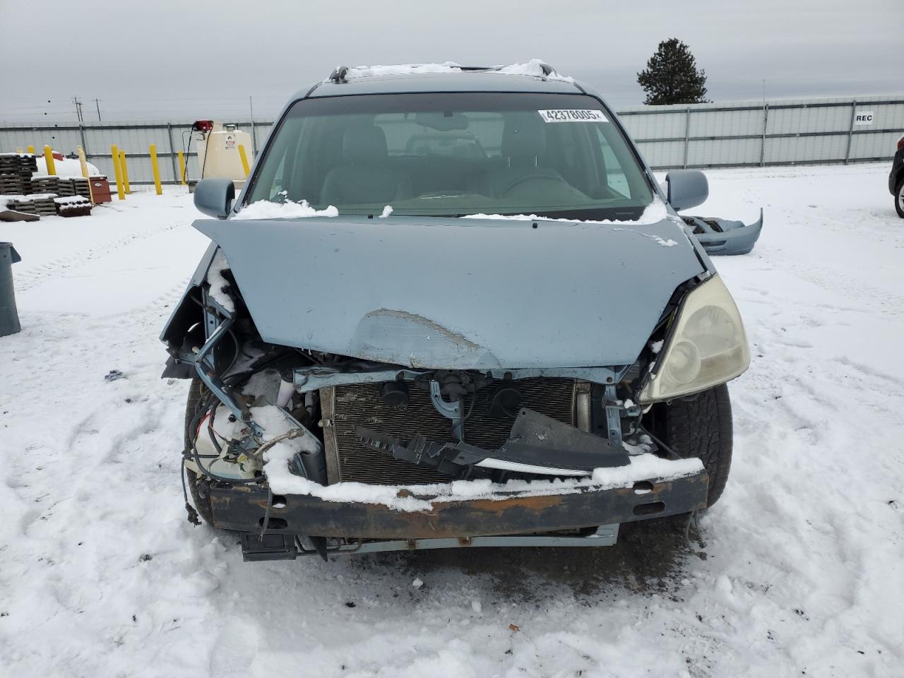 2005 Toyota Sienna - Image 5