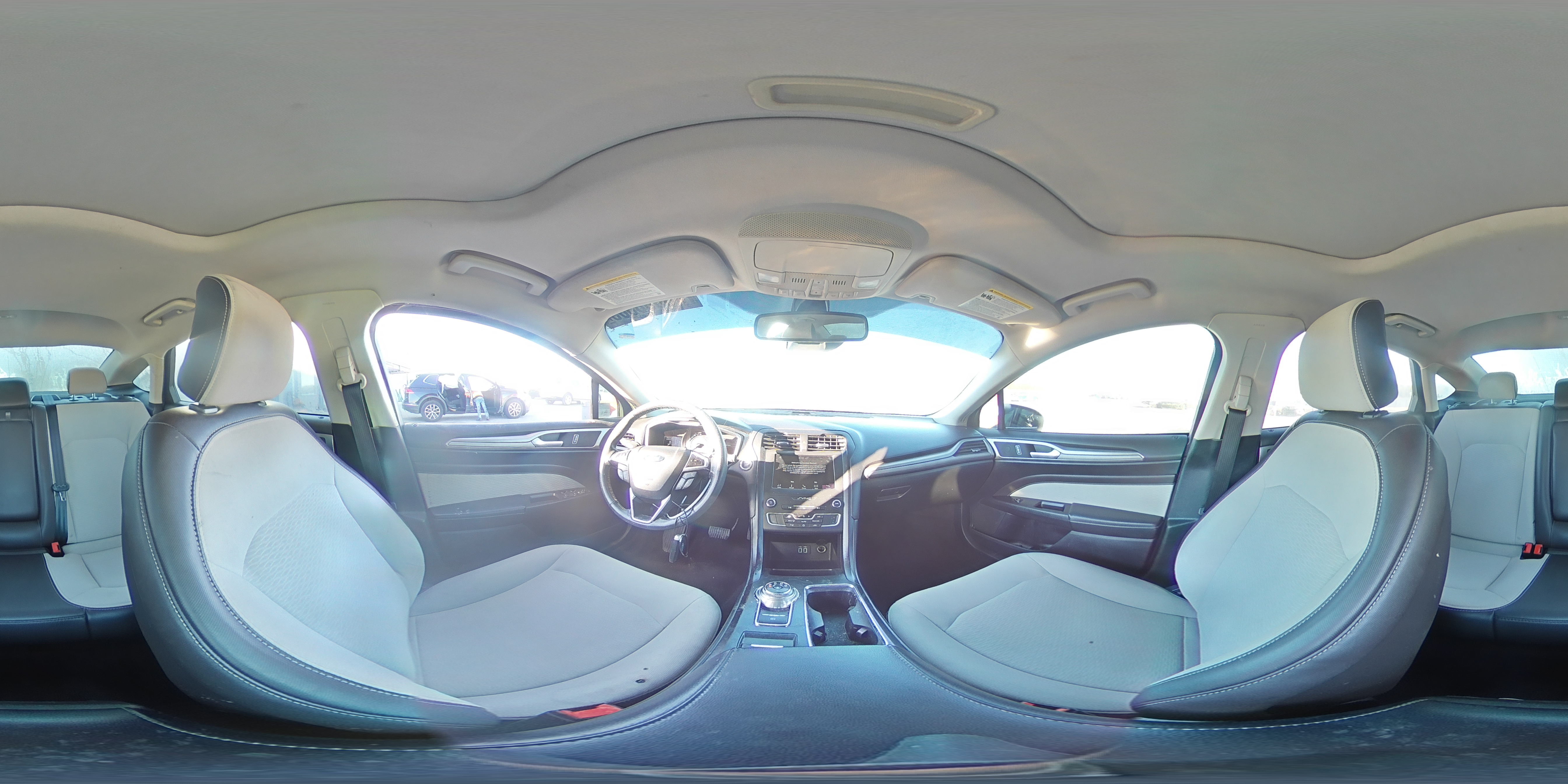 2019 Ford Fusion - Image 14