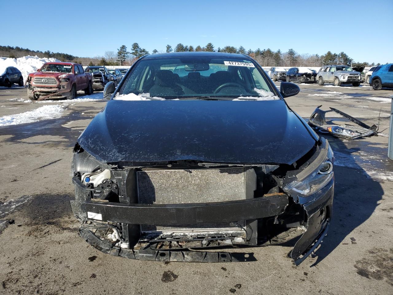 2018 Hyundai Elantra - Image 5