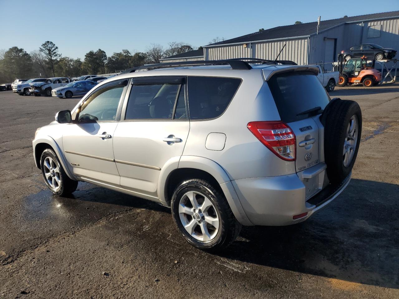2010 Toyota RAV 4 - Image 2