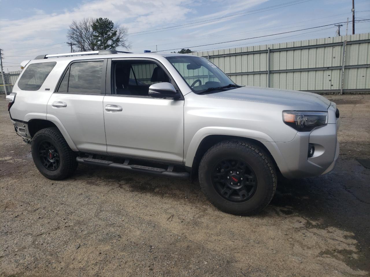2022 Toyota 4Runner - Image 4