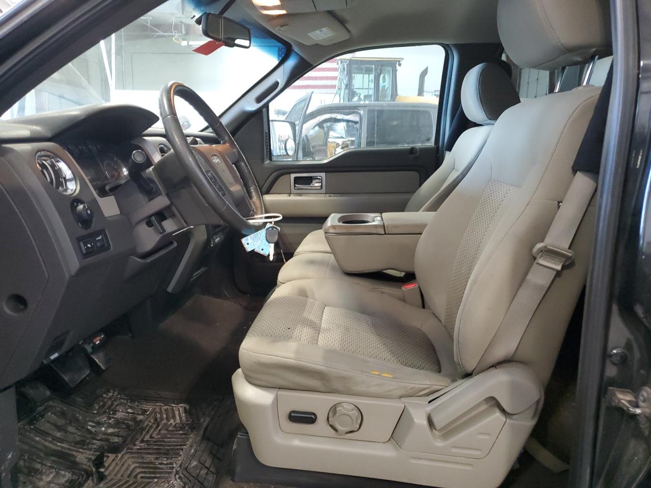 2010 Ford F-150 - Image 7