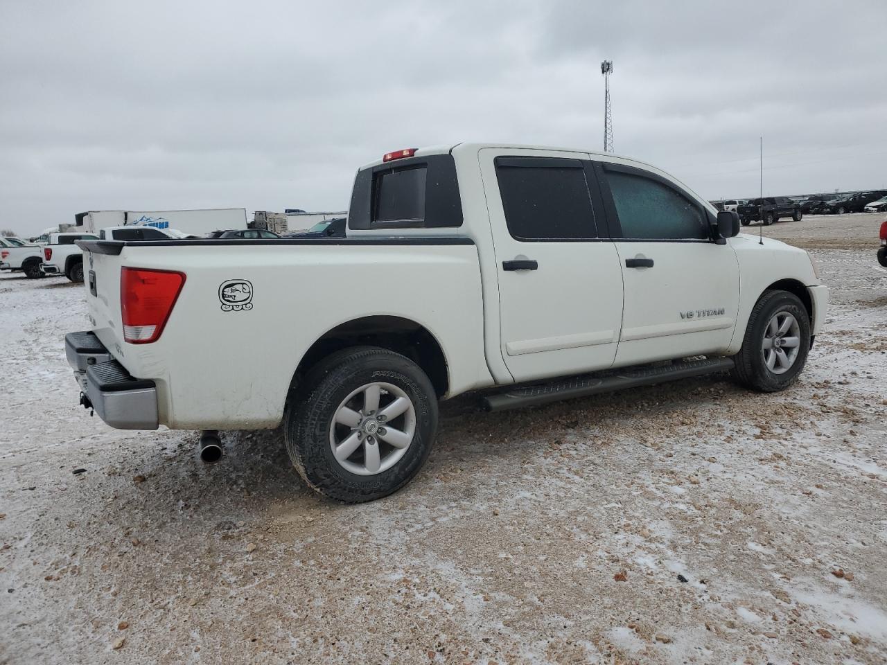 2013 Nissan Titan - Image 3