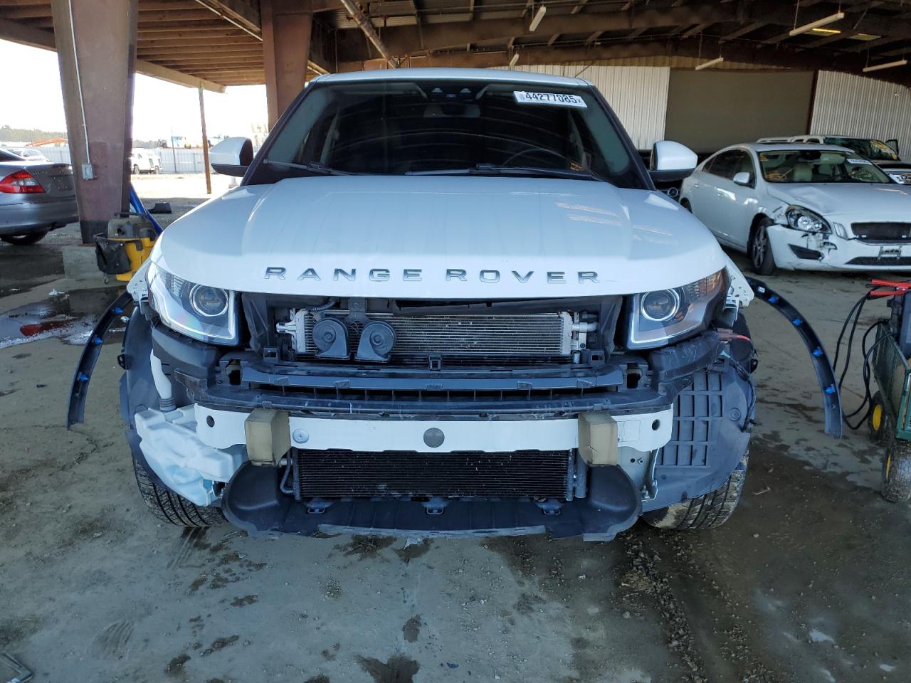 2018 Land Rover Range Rover - Image 5
