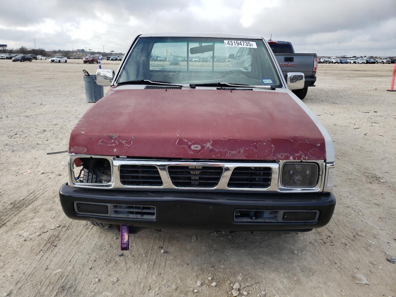 1997 Nissan Navara (Frontier) - Image 5