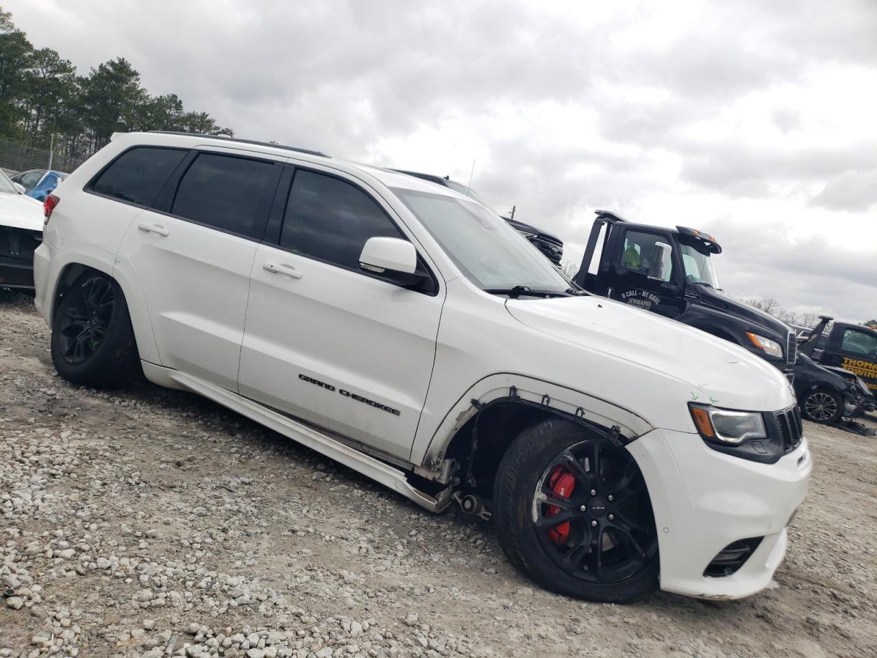 2017 Jeep Grand Cherokee - Image 4