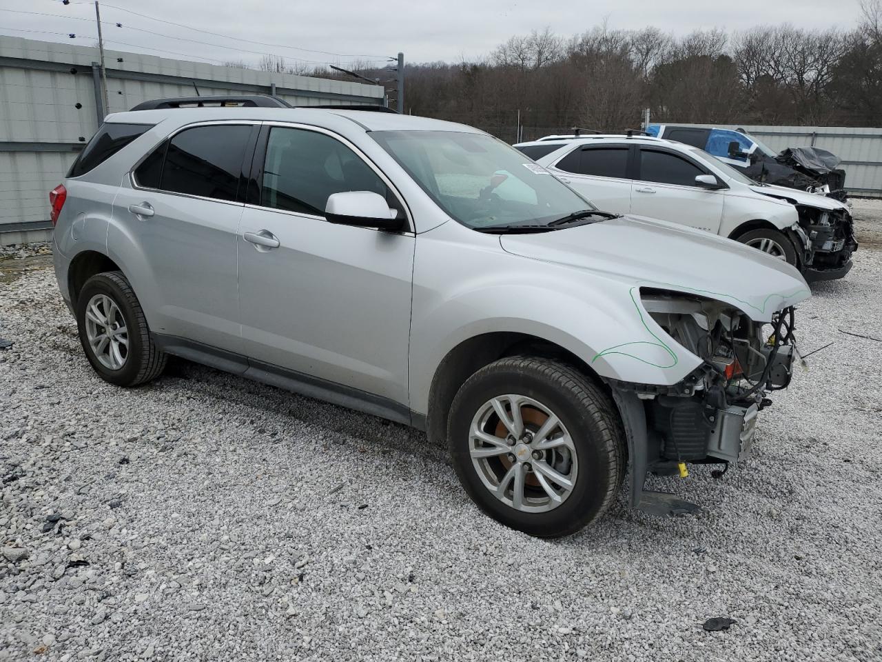 2017 Chevrolet Equinox - Image 4