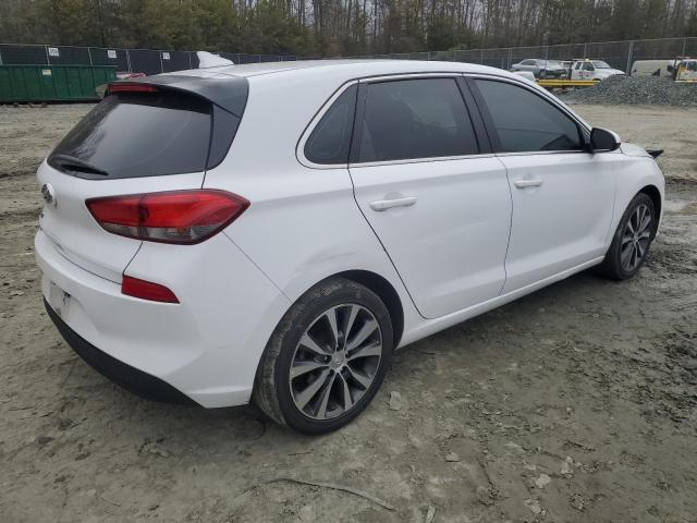  HYUNDAI ELANTRA 2019 Biały