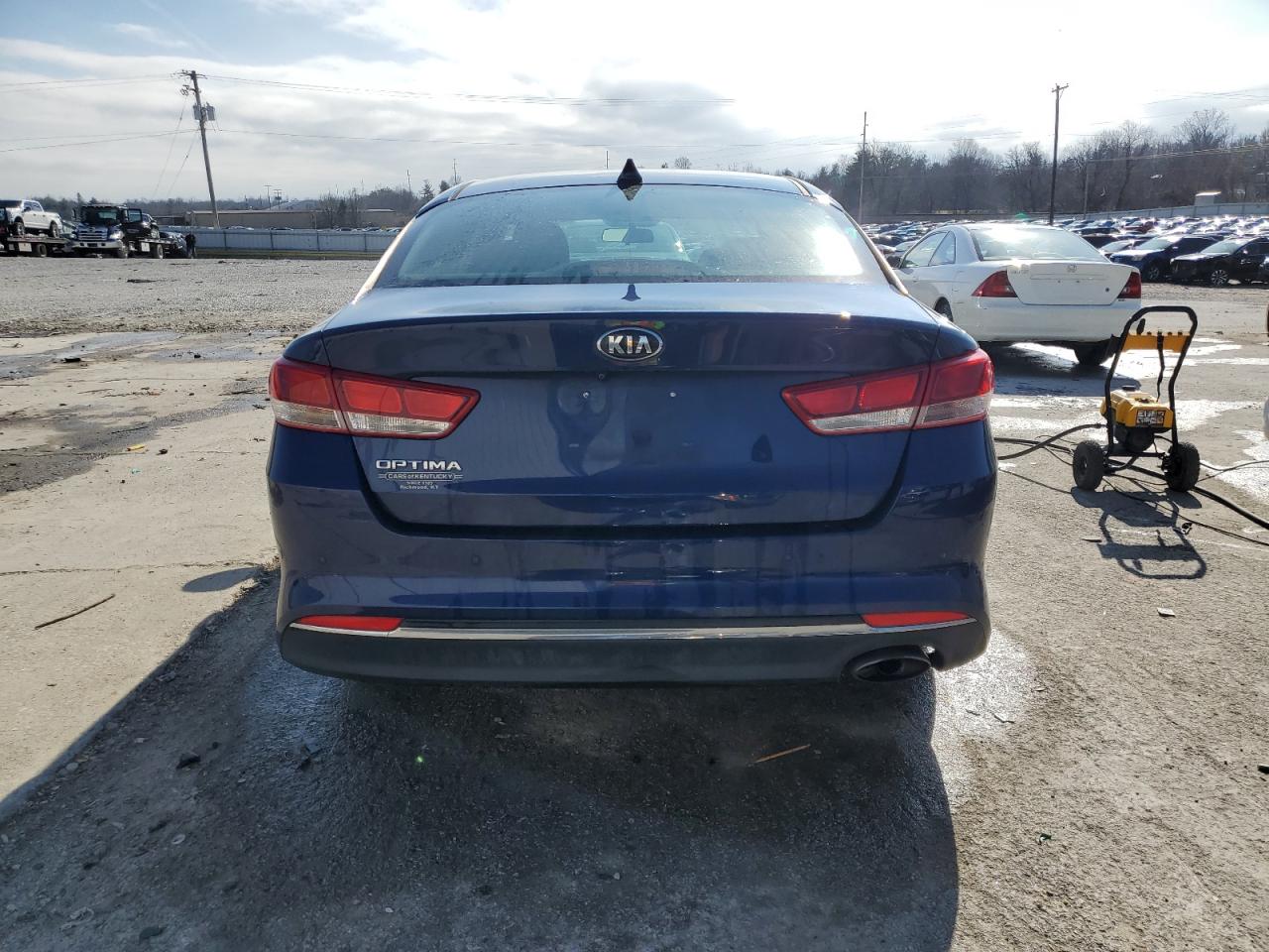 2018 Kia Optima - Image 6