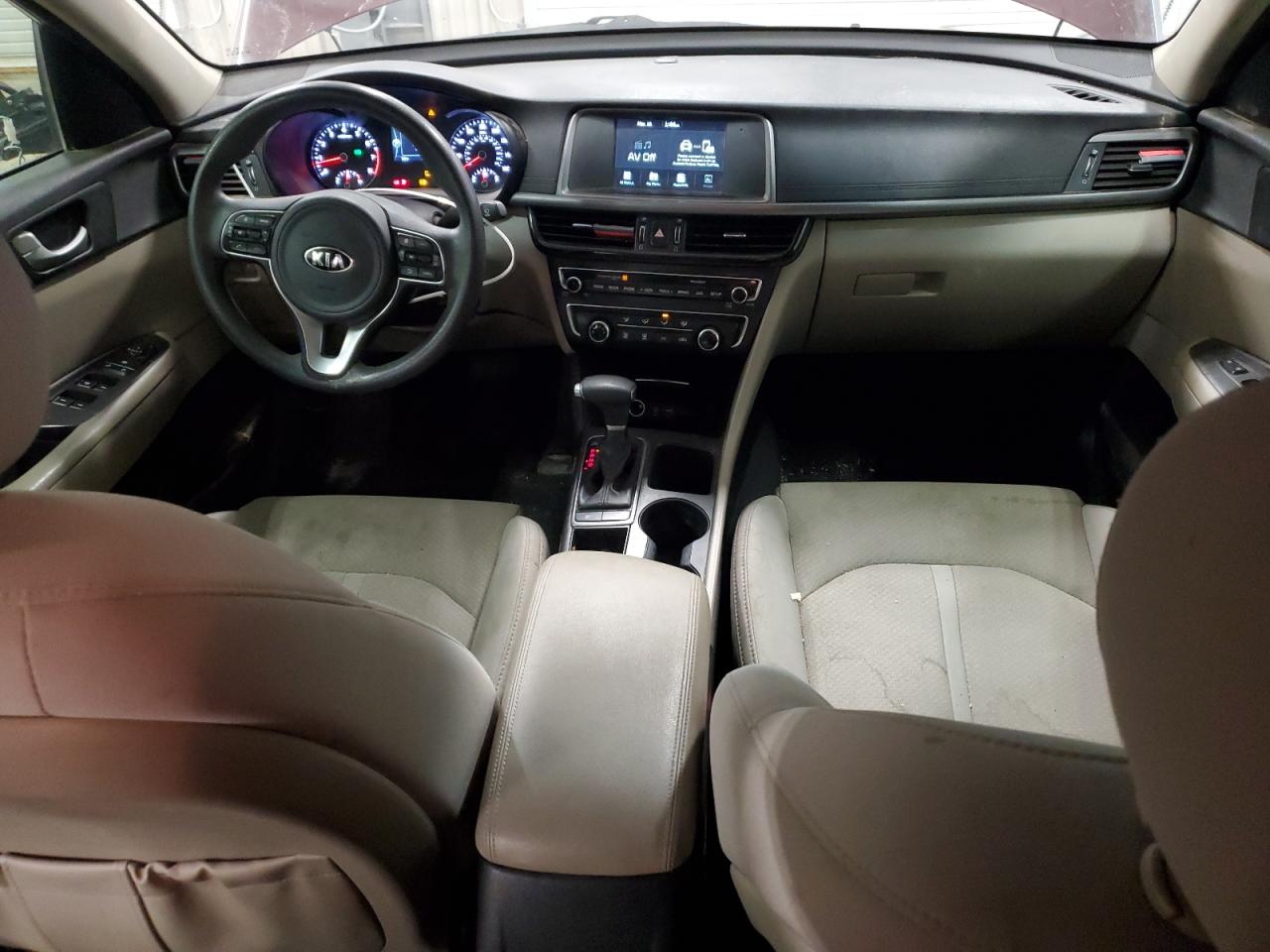 2018 Kia Optima - Image 8