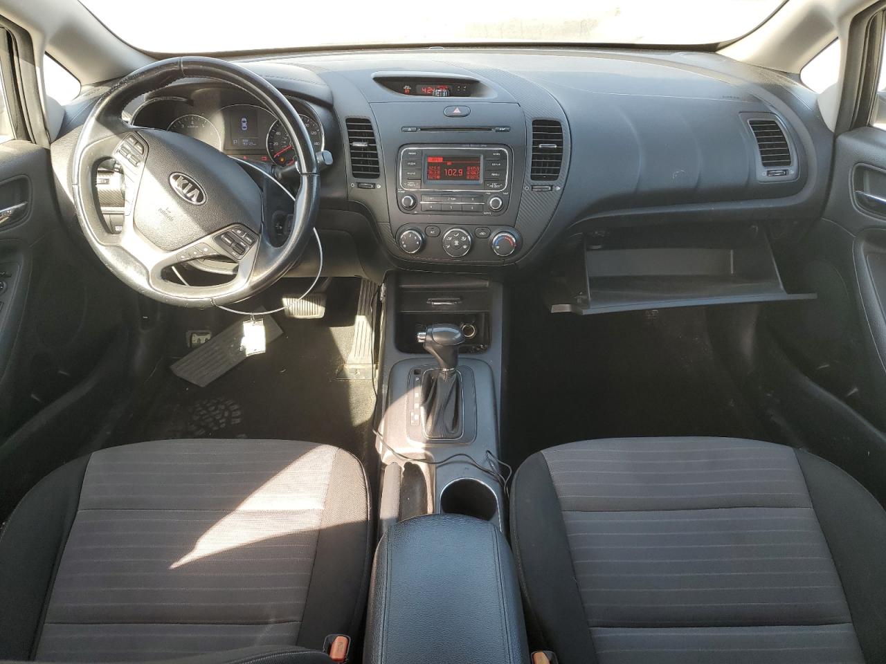 2015 Kia Forte - Image 8