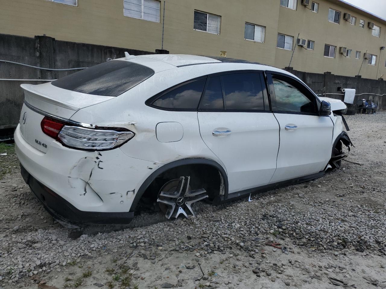 2019 Mercedes-Benz GLE - Image 3