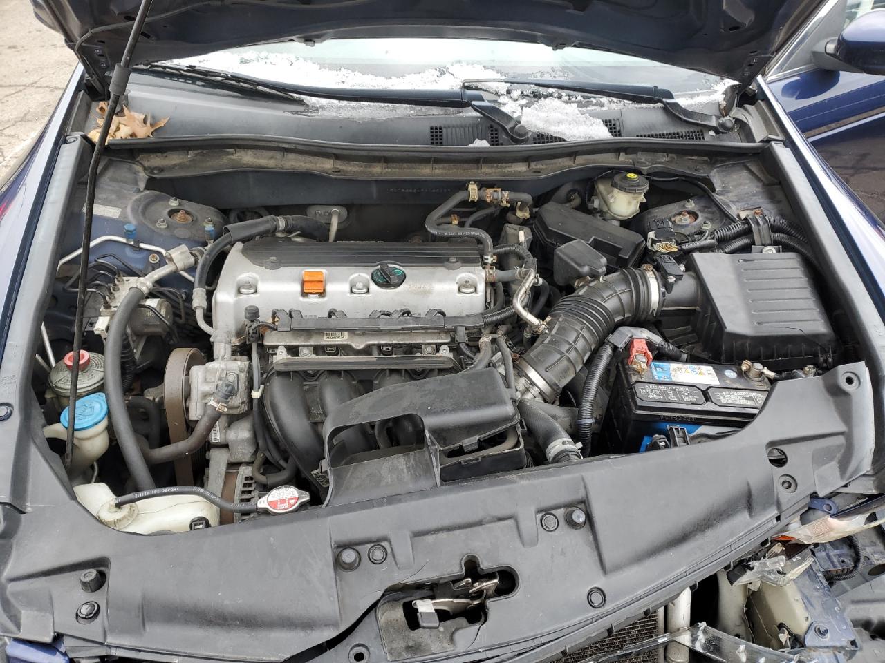 2009 Honda Accord - Image 12