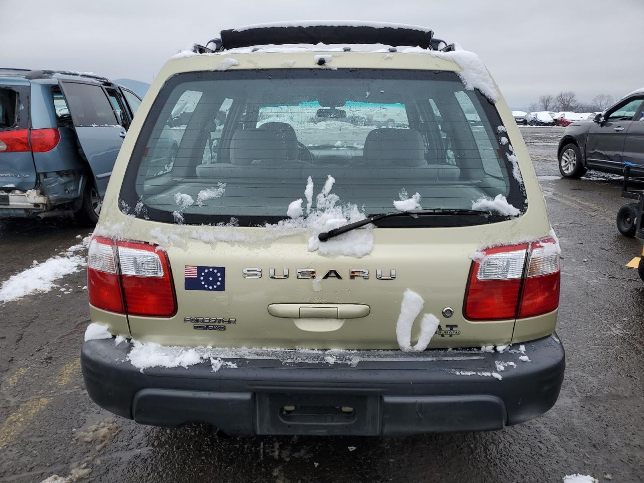 2002 Subaru Forester - Image 6