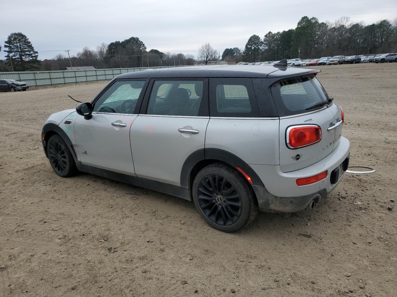 2019 MINI Cooper - Image 2
