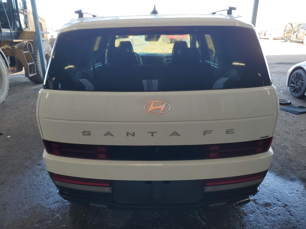 2024 Hyundai Santa Fe - Image 6