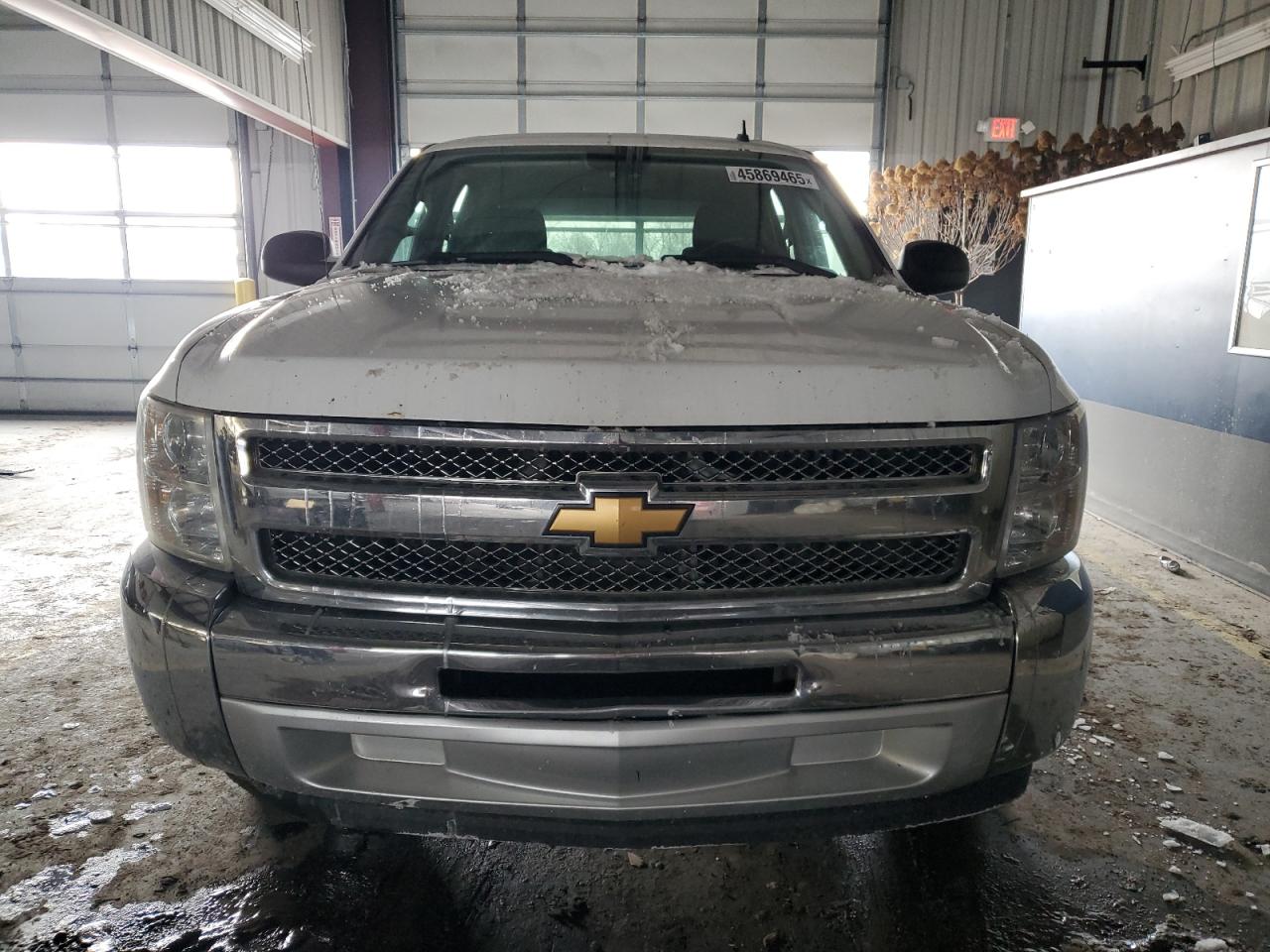 2013 Chevrolet Silverado - Image 5