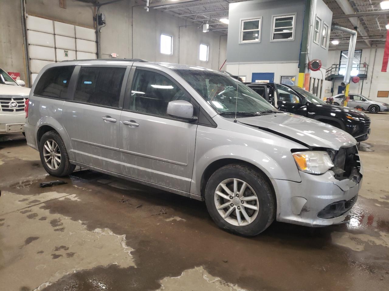 2013 Dodge Caravan - Image 4