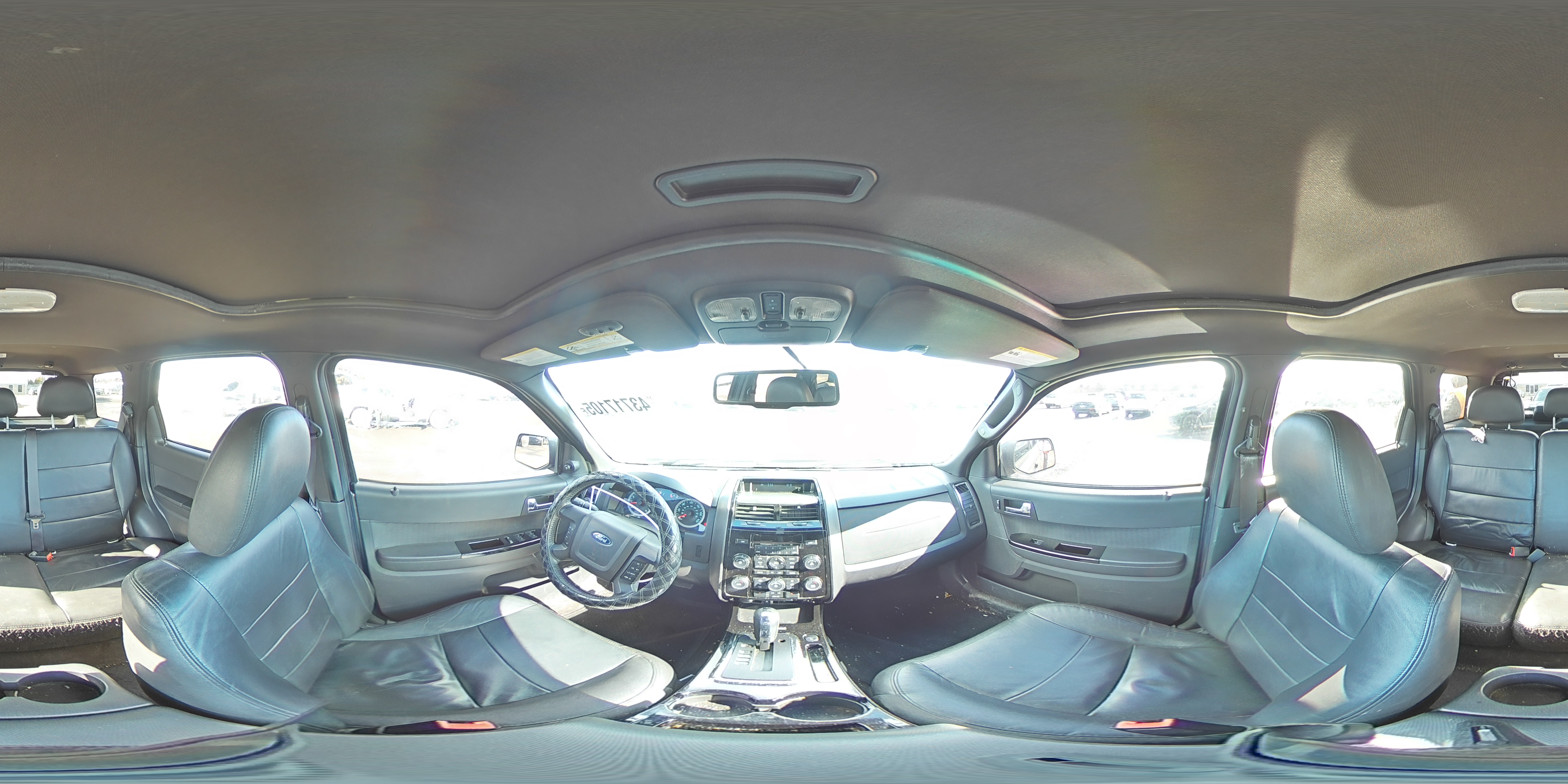 2010 Ford Escape - Image 12