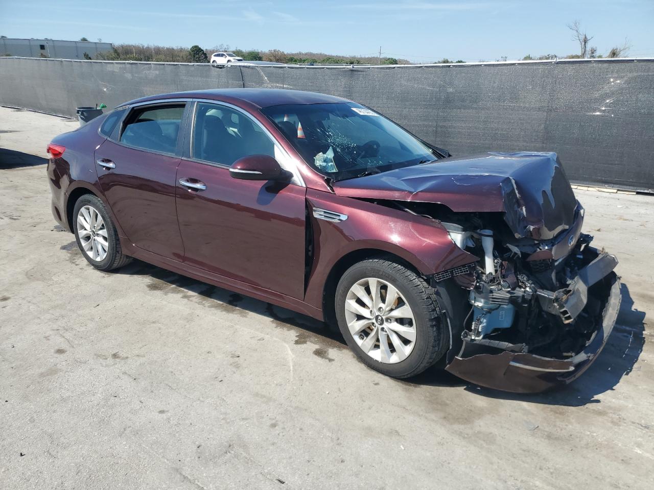 2016 Kia Optima - Image 4