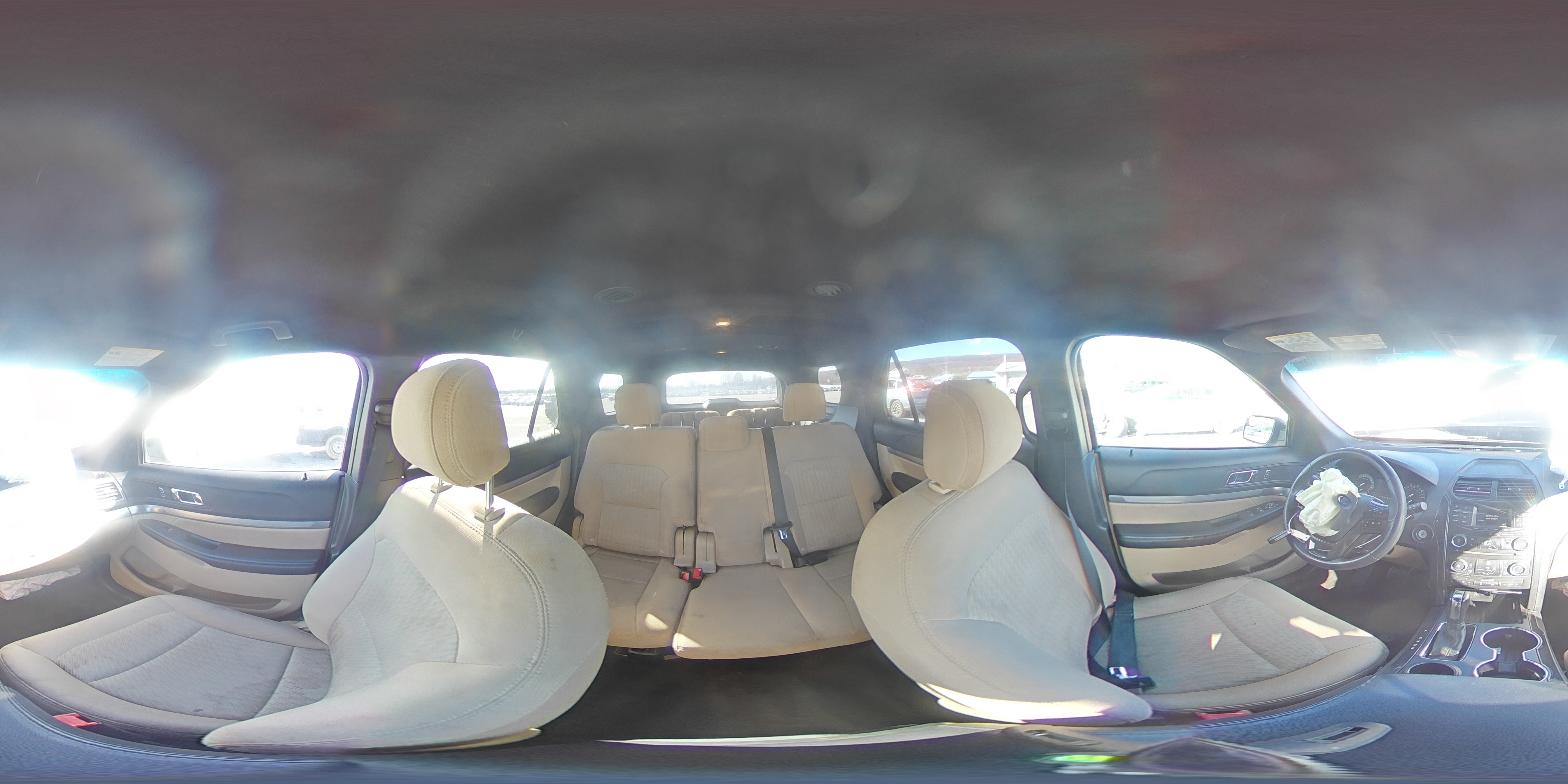 2016 Ford Explorer - Image 13