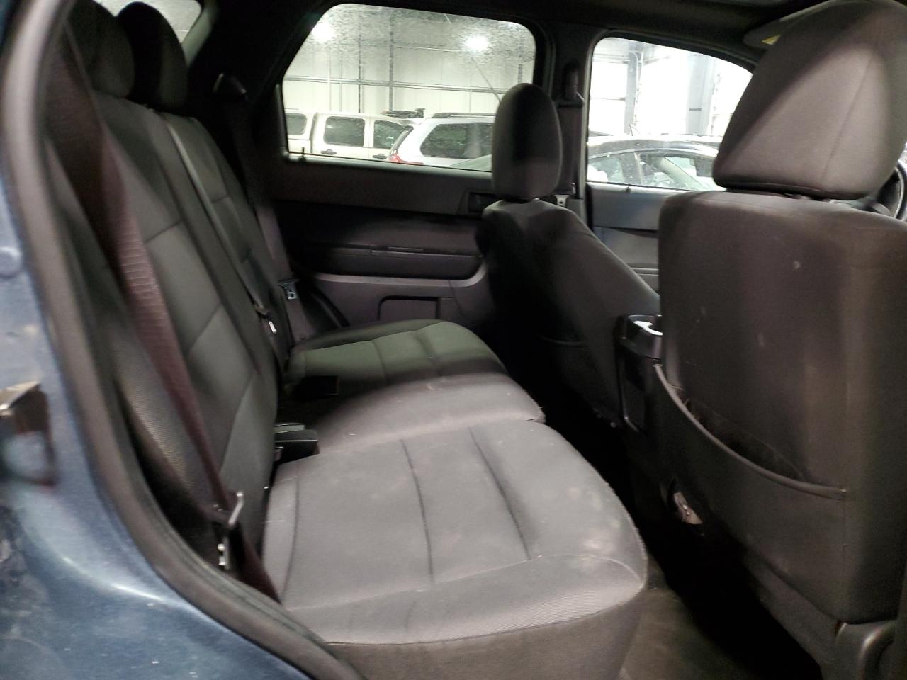 2011 Ford Escape - Image 10