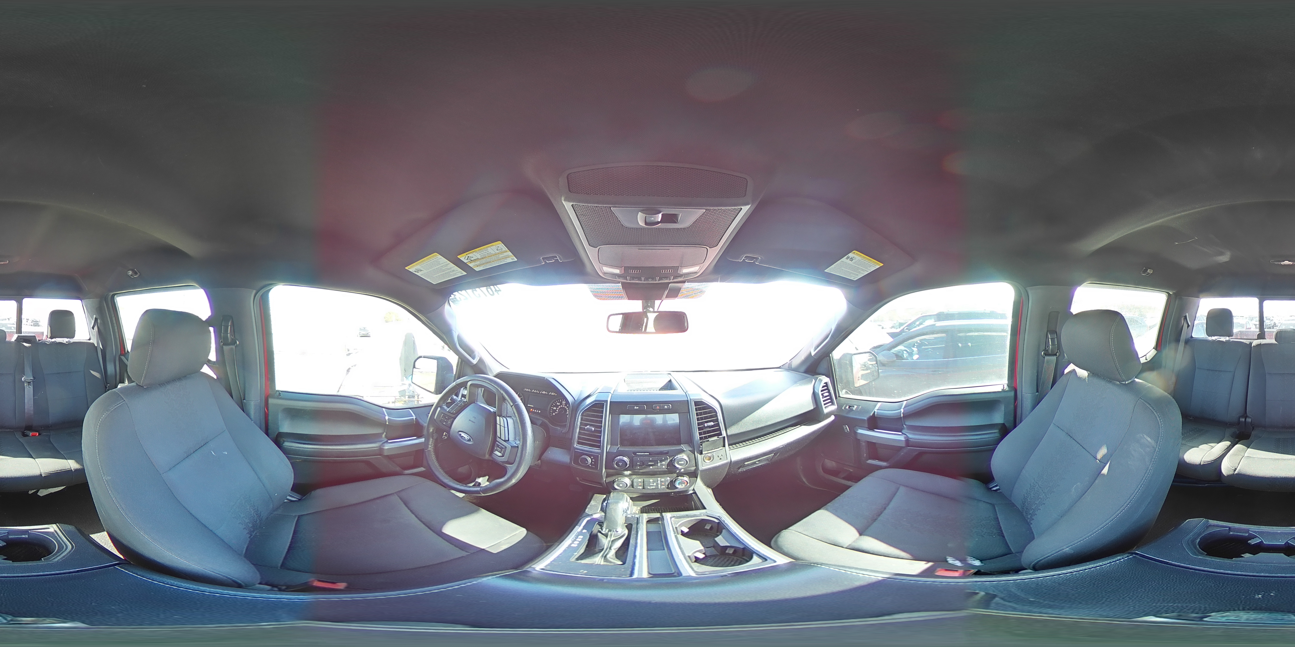 2019 Ford F-150 - Image 12