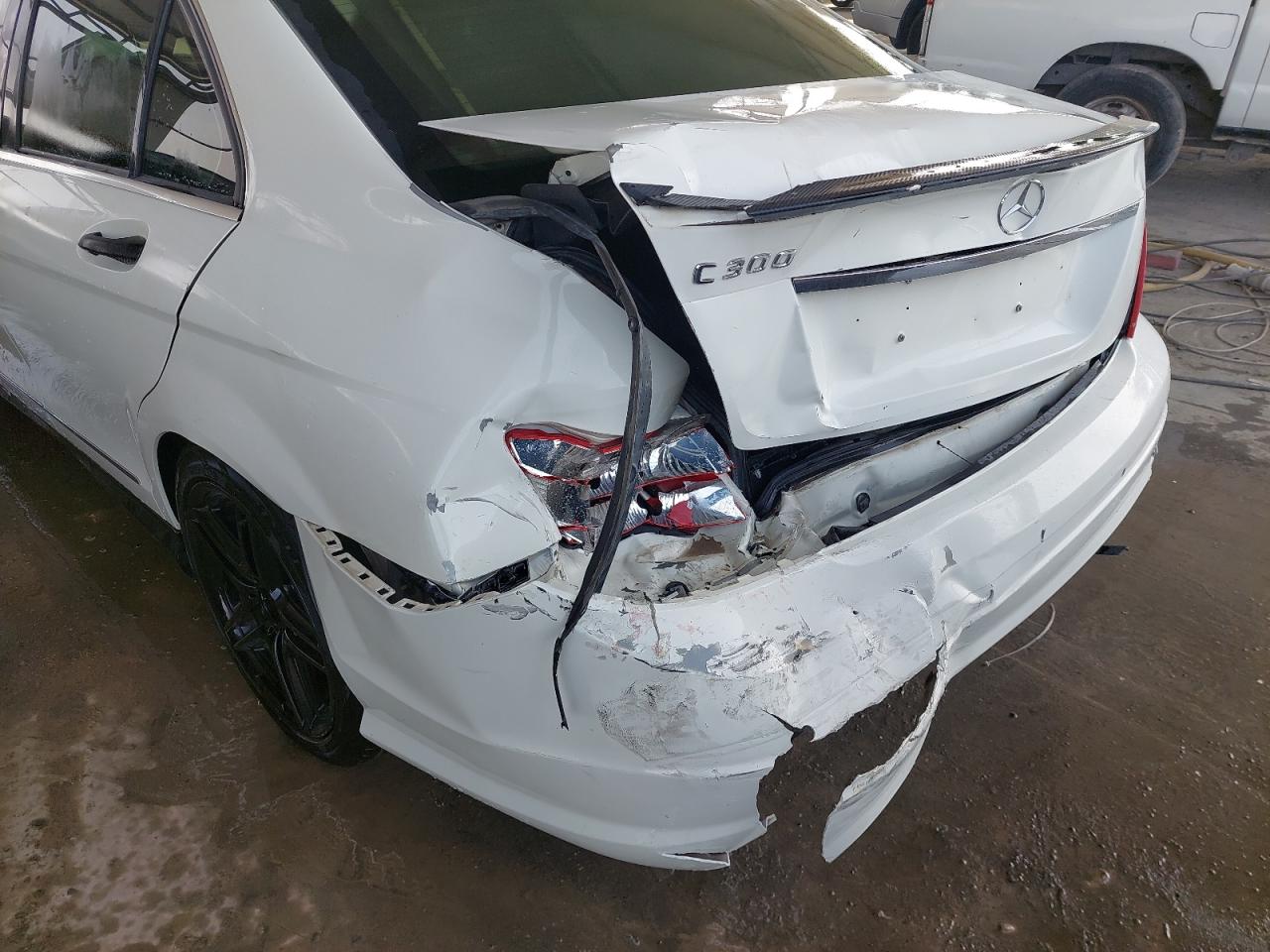 WDDGF5EB4AF506486 - 2010 Mercedes Benz C 300 - #45612635
