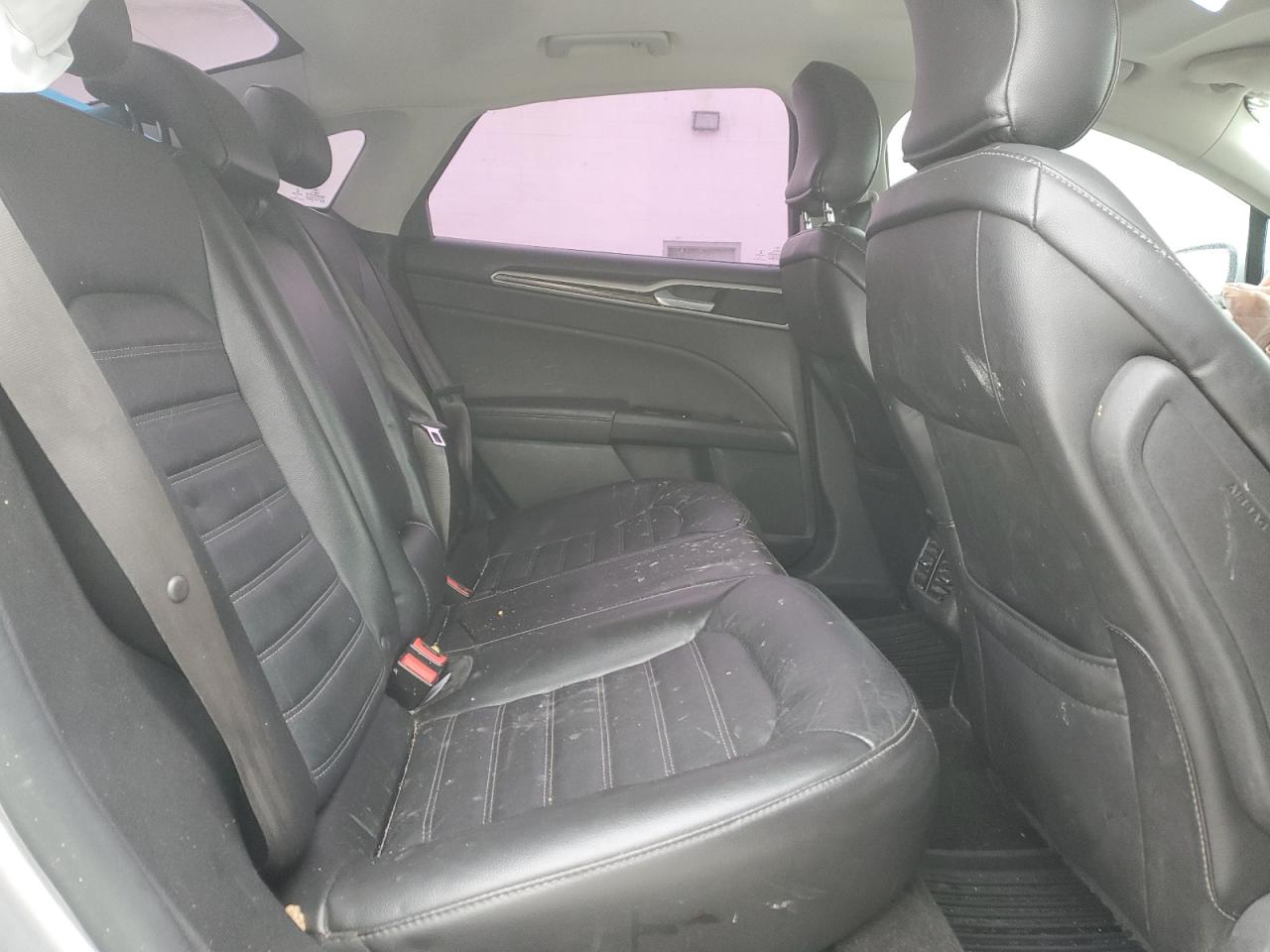 2015 Ford Fusion - Image 10