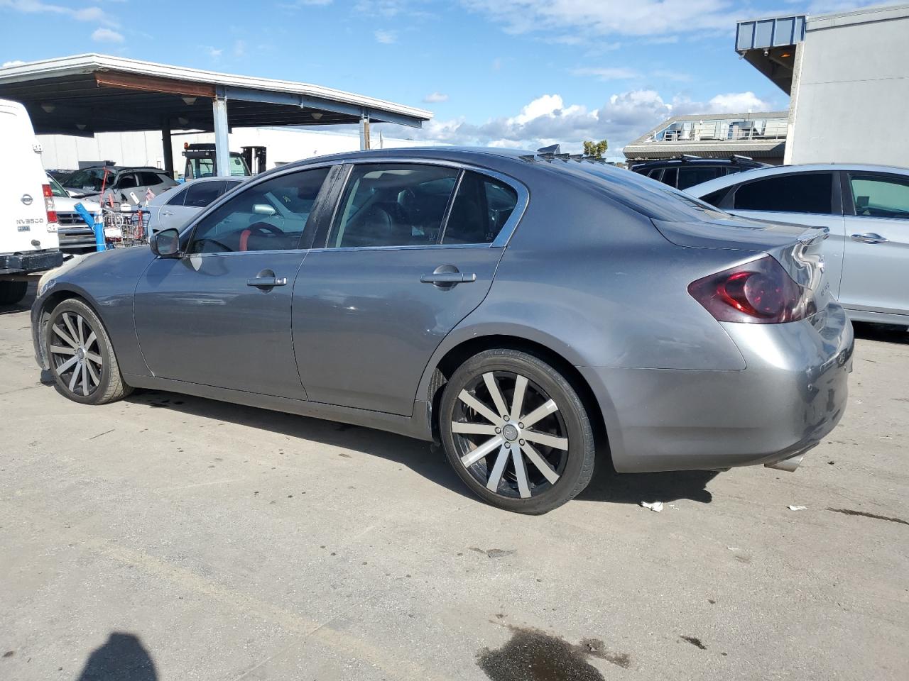 2012 Infiniti G - Image 2