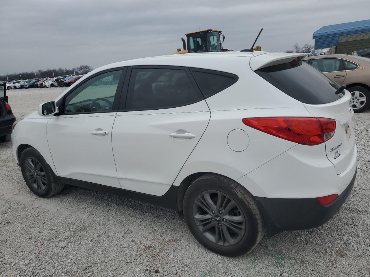 2015 Hyundai Tucson - Image 2