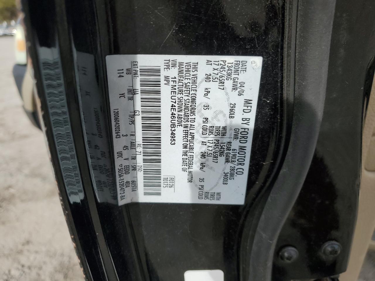 2006 Ford Explorer - Image 13