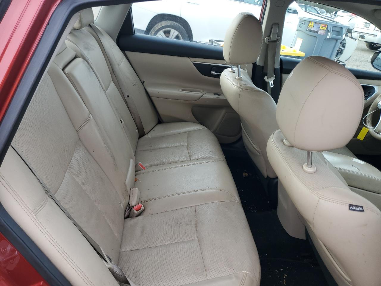 2016 Nissan Altima - Image 10