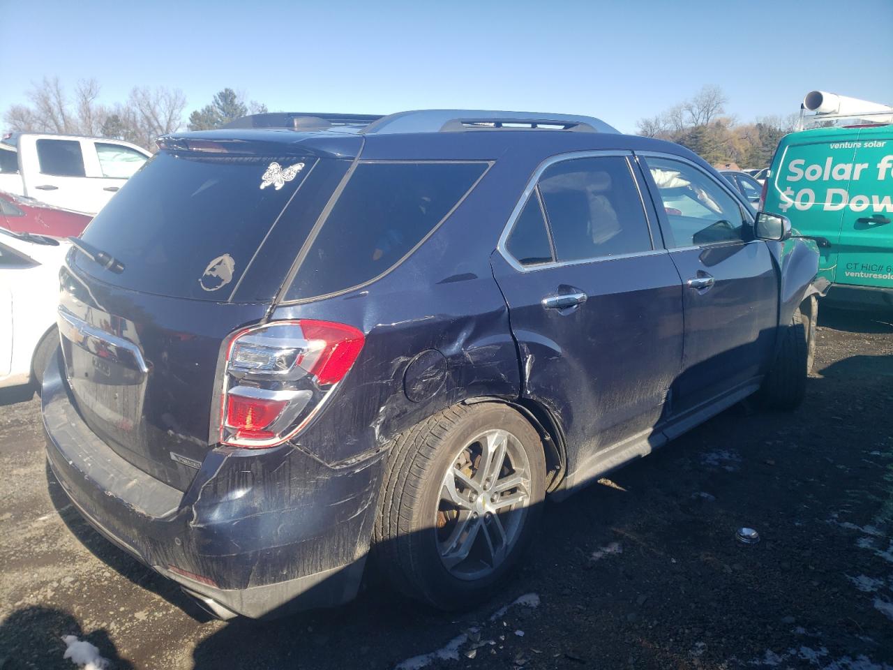 2017 Chevrolet Equinox - Image 3