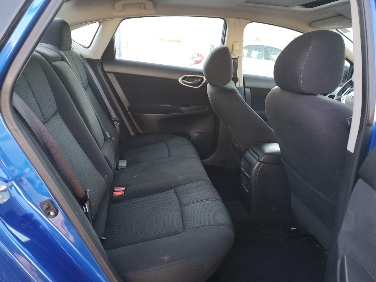 2014 Nissan Sentra - Image 10