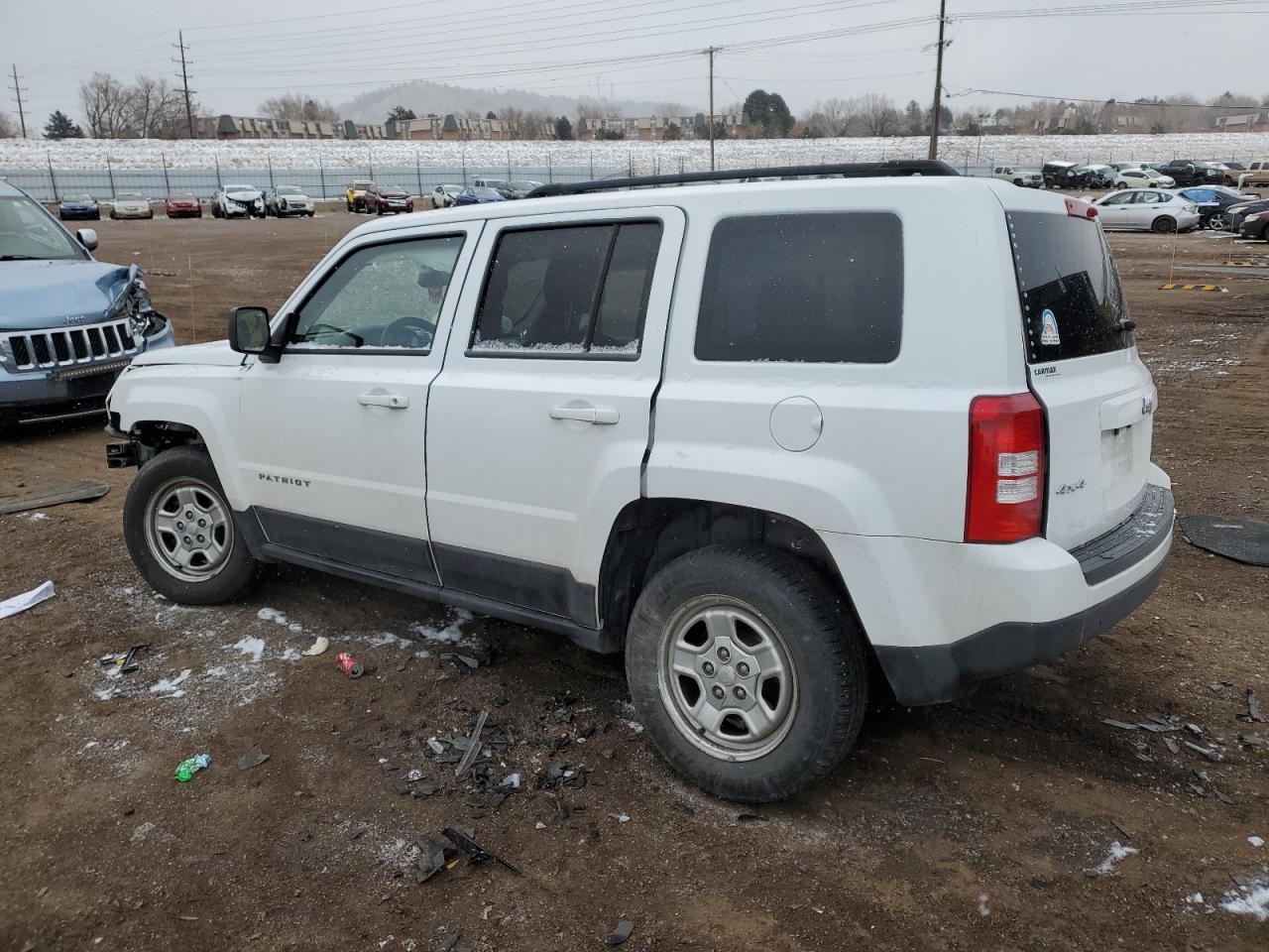 2013 Jeep Liberty (Patriot) - Image 2
