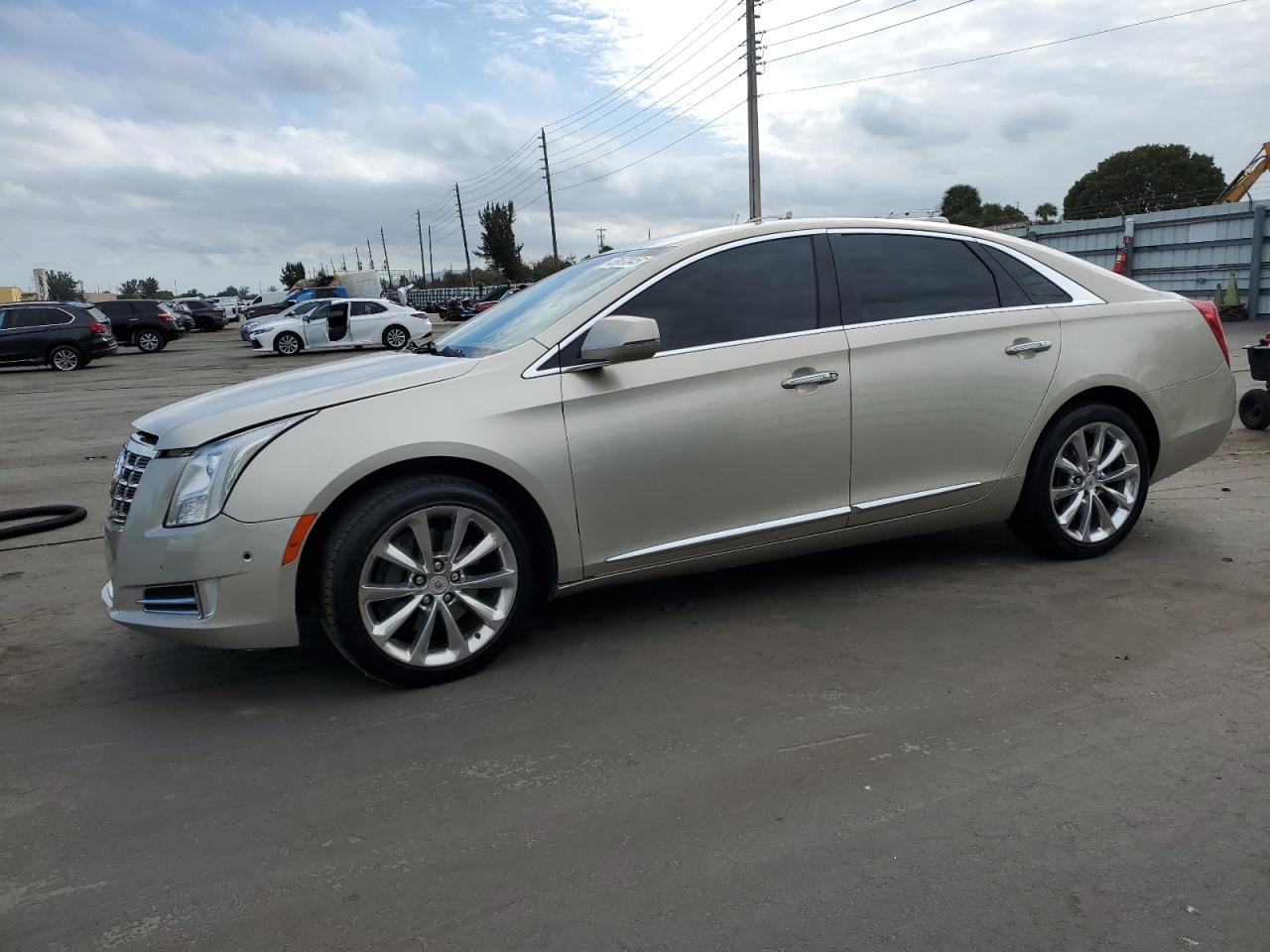 2014 Cadillac XTS - Image 1