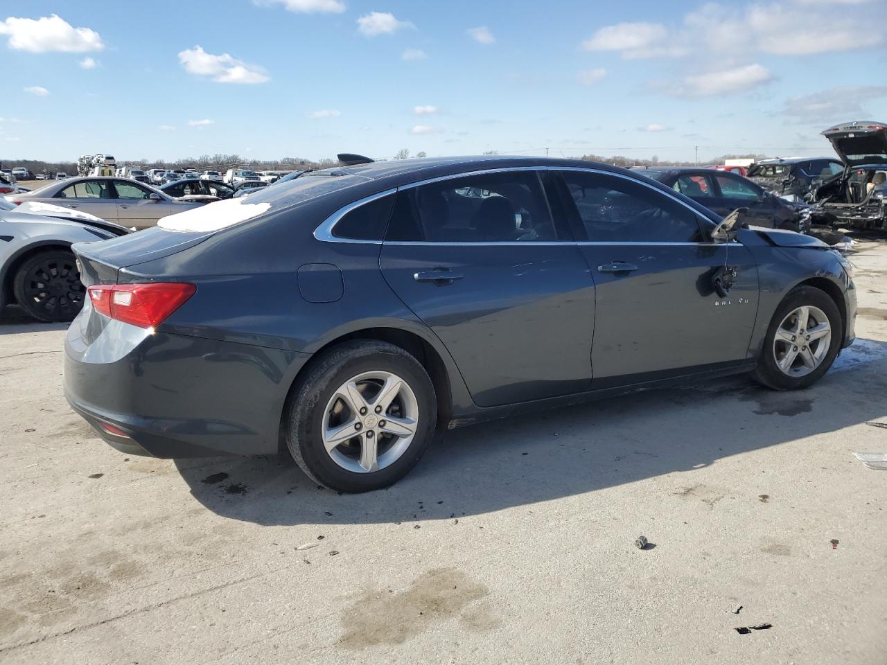 2020 Chevrolet Malibu - Image 3
