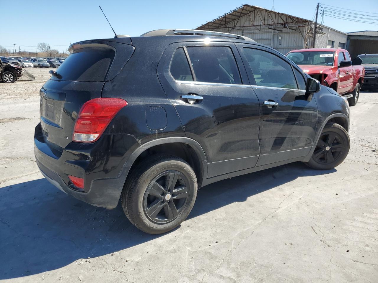 2020 Chevrolet Trax - Image 3