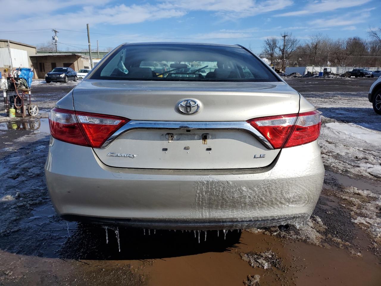 2017 Toyota Camry - Image 6