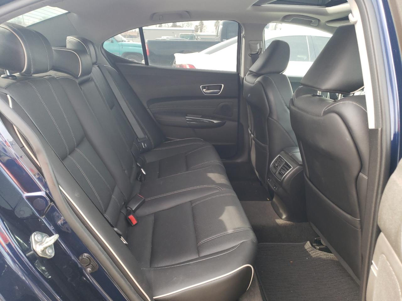 2018 Acura TLX - Image 10
