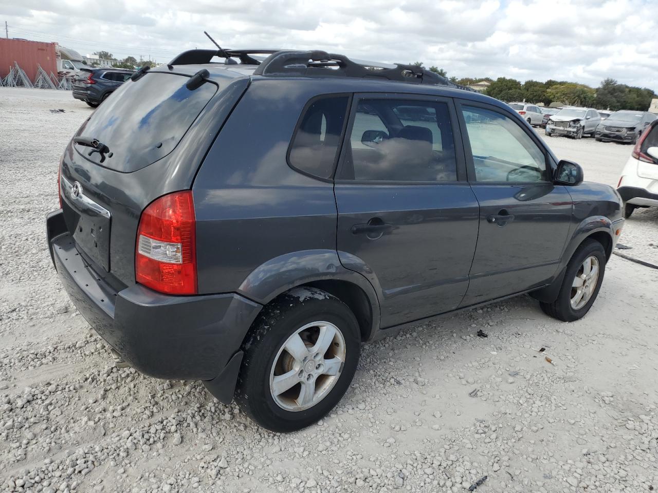 2007 Hyundai Tucson - Image 3